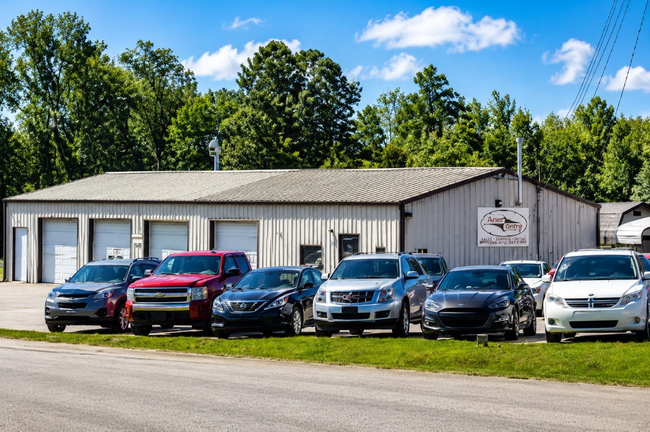 Auto Centre image about